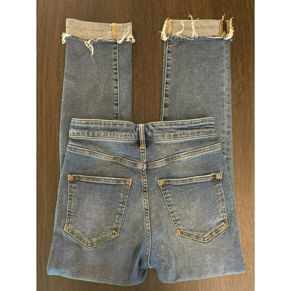 Anthropologie Pilcro High Rise Cigarette Slim Straight Leg Release Hem Jeans - Picture 5 of 10